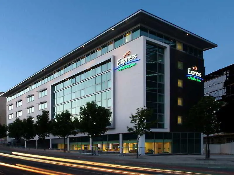 Holiday Inn Express Newcastle City Centre By Ihg Newcastle upon Tyne