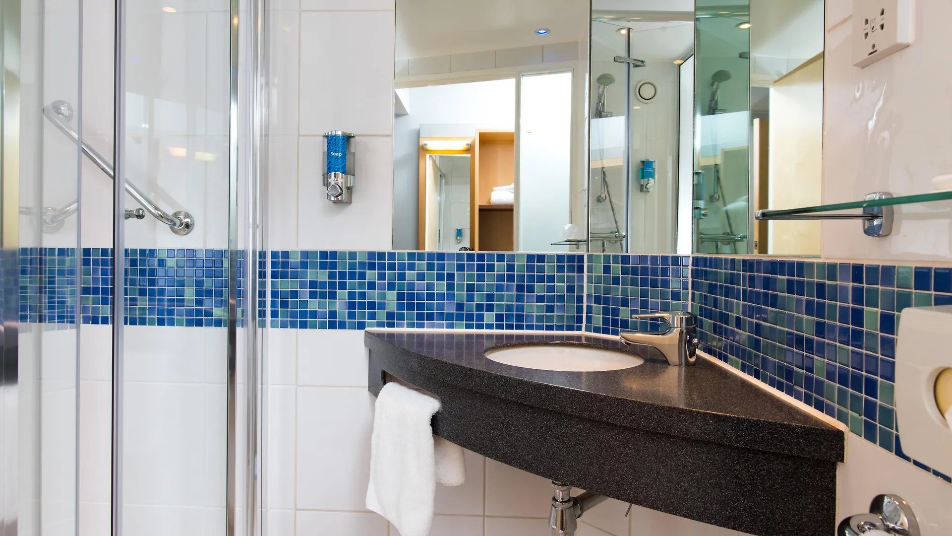 *** Hotel Holiday Inn Express Newcastle City Centre By Ihg Velká Británie